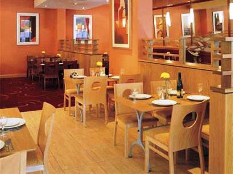 Leonardo Hotel Dublin Christchurch - Formerly Jurys Inn Esterno foto